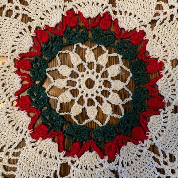 Crocheted Christmas Doilies - Picture 6 of 6